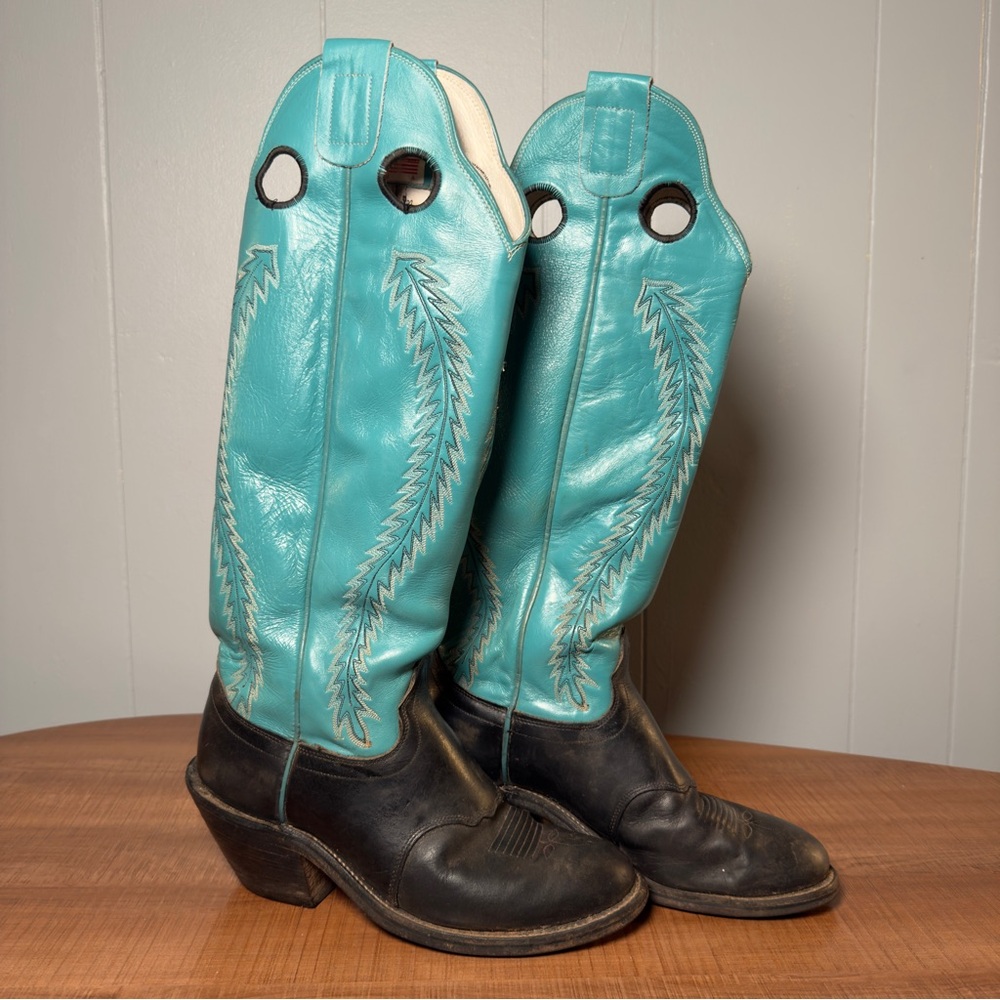 Vintage Olathe Boot Co. Turquoise and Black Cowboy Boots
